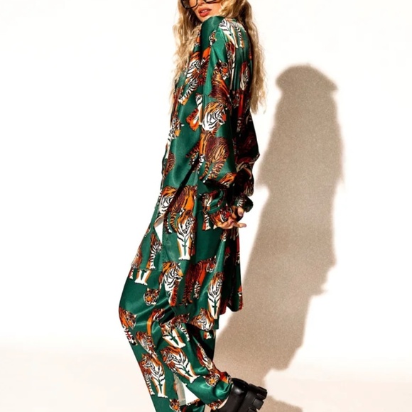 Dressed in LALA Green Tiger Top - Picture 2 of 13